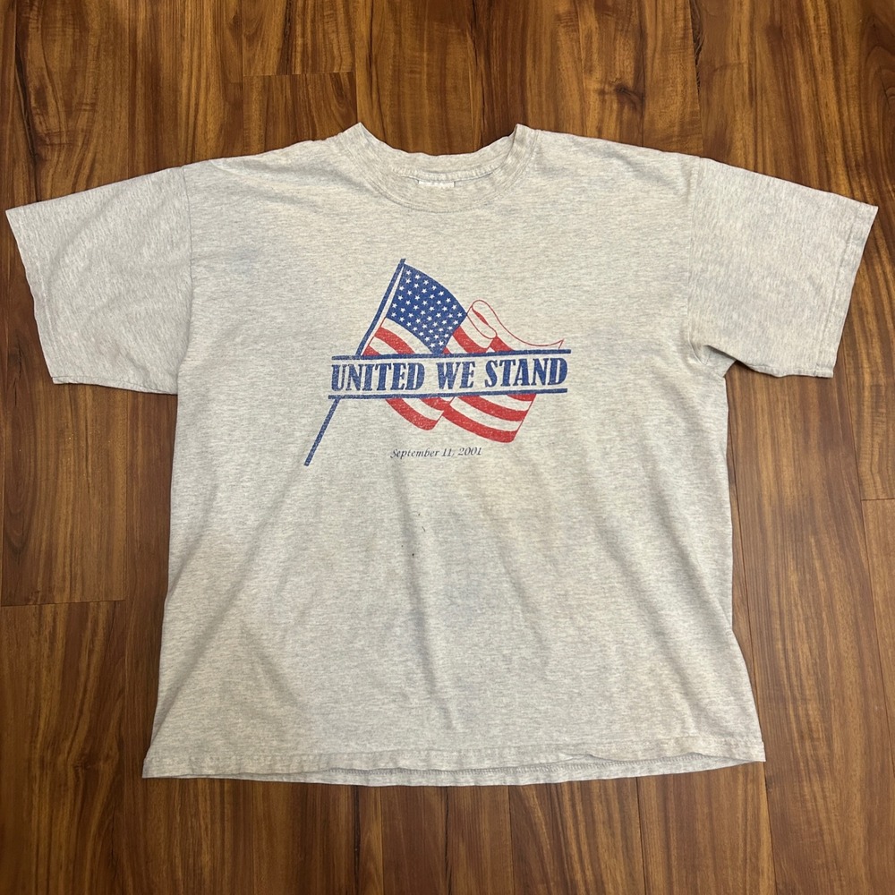 Vintage Gildan United We Stand 9/11 T-Shirt XL Gray American Flag Memorial Tee